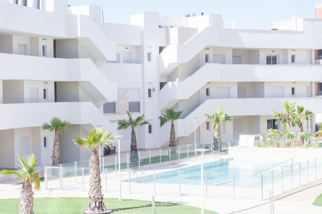 Zwembad en residentie